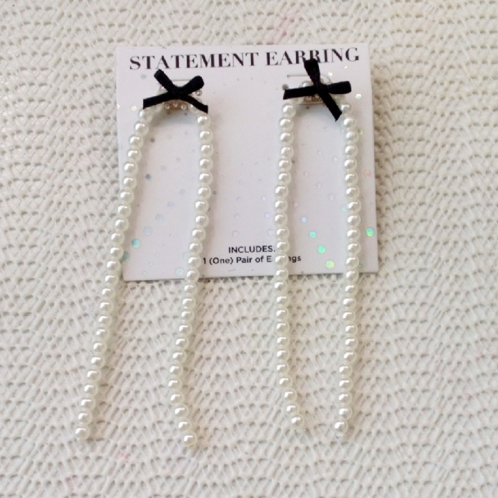 Elegant Pearl Drop Earrings with Black Bow